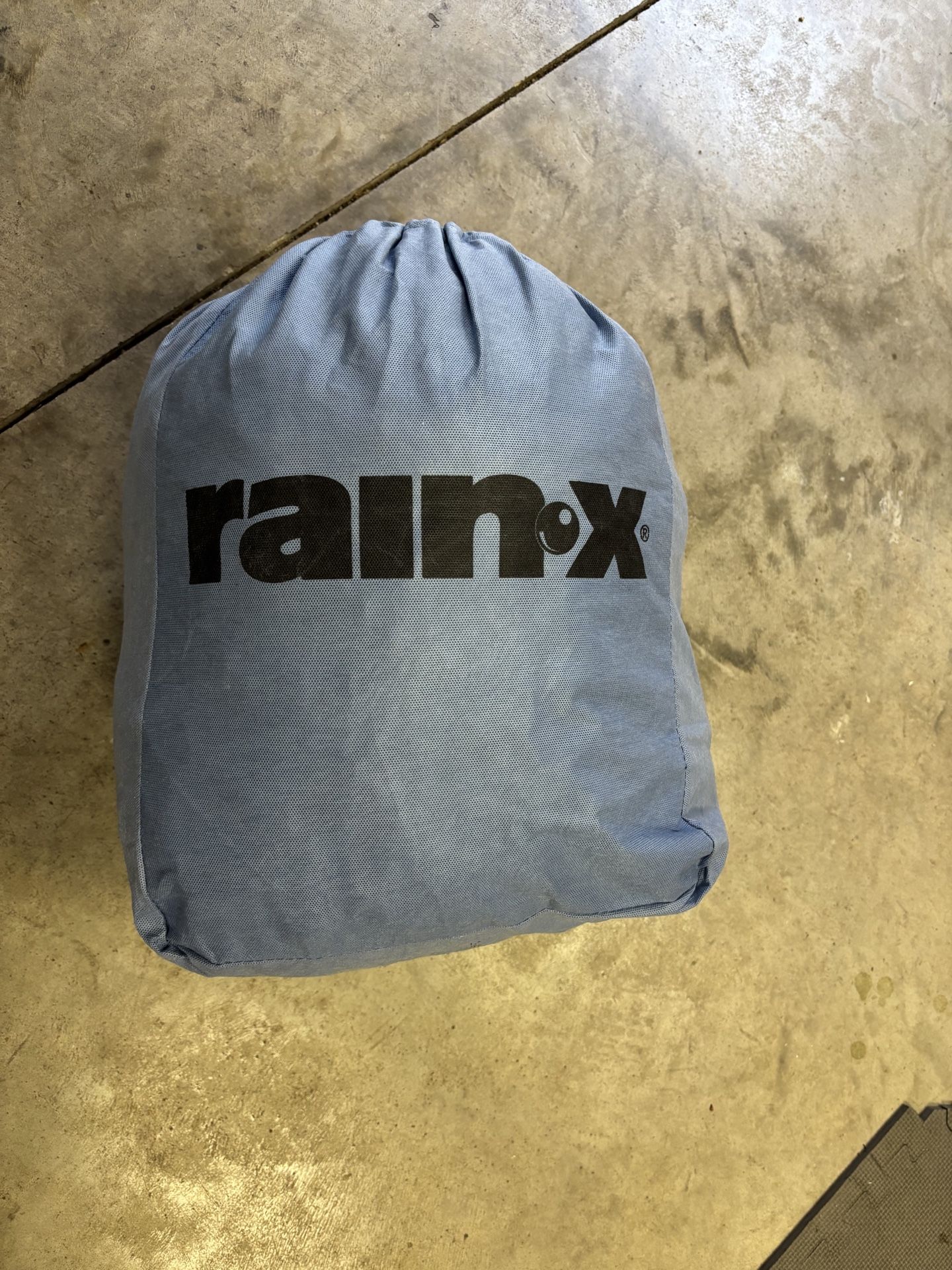 C5 Corvette Car Cover. Protect your car from, rain, hail, dust.