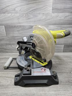 RYOBI P551 18V ONE+ 7-1/4 in. Cordless Miter Saw (A1D033483)