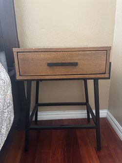 Night stand