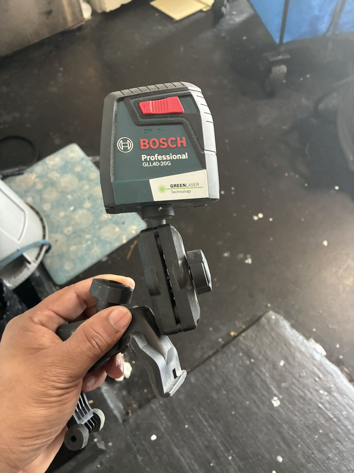Bosch Laser Level + Mount/Bag