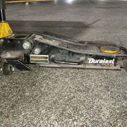  A Daytona Floor Jack 3.5 Ton 
