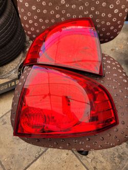 Nissan Sentra Taillights