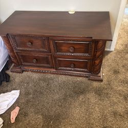 Vintage Dresser Or Tv Media Stand