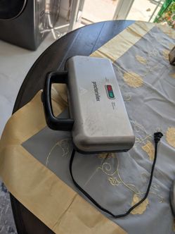 Sandwich maker