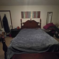 Queen Bed With Matress And Box Spring