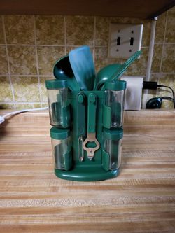 Green Kitchen Supply Holder 