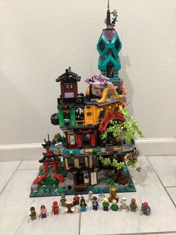 LEGO Ninjago City Gardens 2021 Retired Set 99% Complete