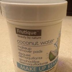 Frutique Make-up Remover Pads 65 oil free pads *New