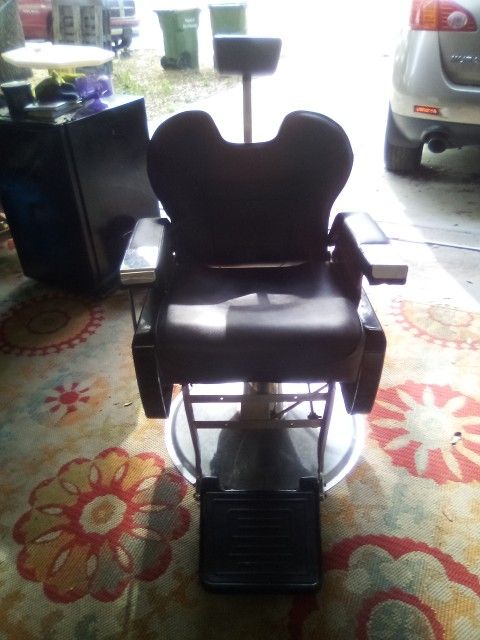 Barber Shop Chair