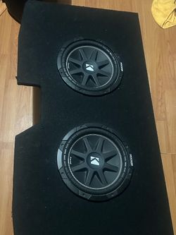 Kicker 10’ subwoofer with box