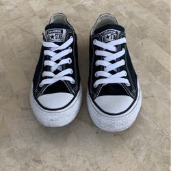 Sz 4 All Star Converse 