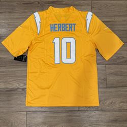 Men’s LA Chargers Justin Herbert New yellow stitched jersey, S To 3XL