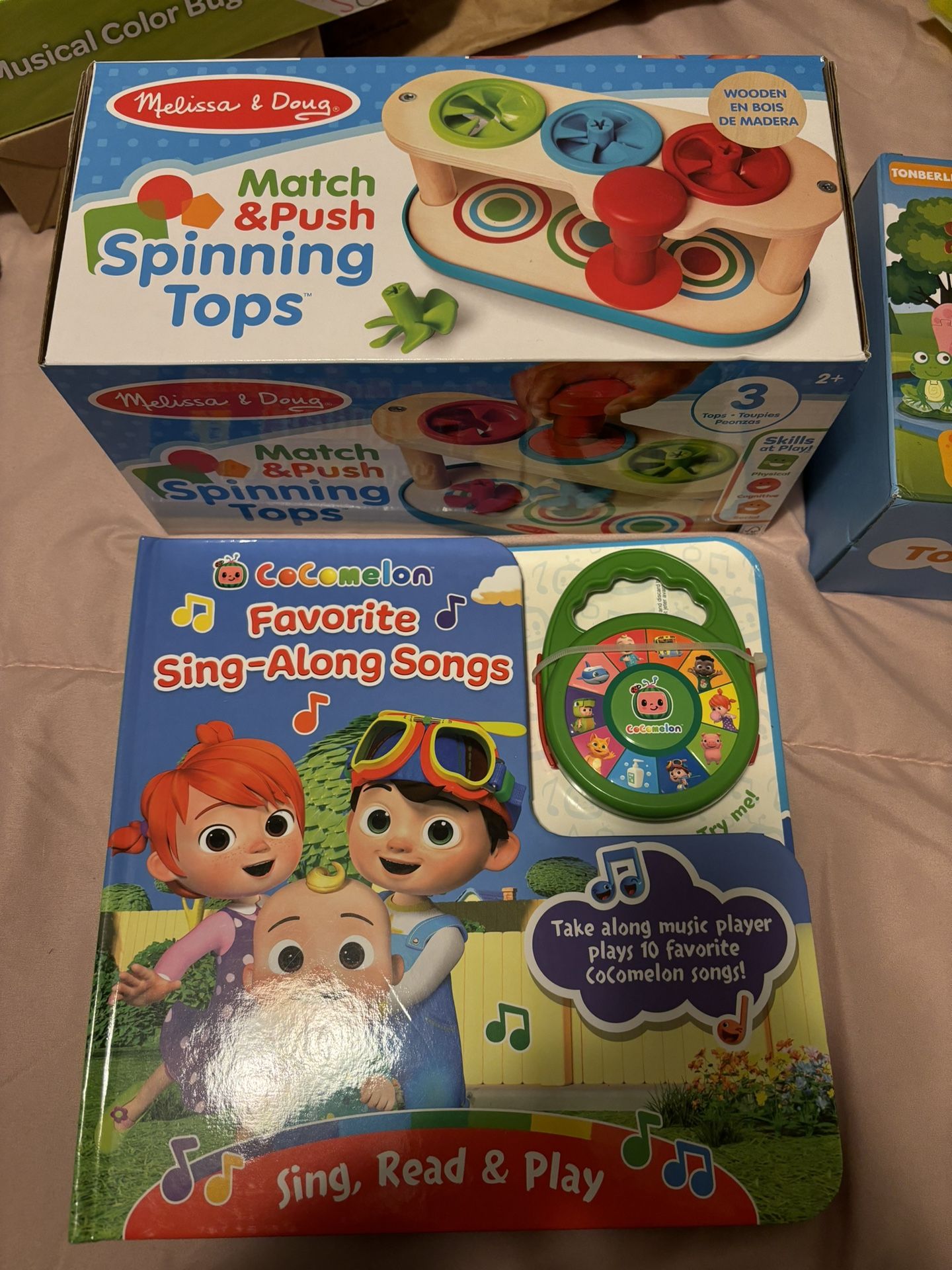 Co Comelon Favorite Sing-Along Songs - Children's Deluxe Music Player Toy and Board Book Set,