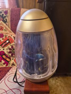 Egg-Shaped LED Aquarium Lamp with Fish Decor