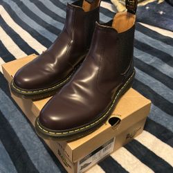 Doc Martens 2976 Yellow Stitch Chelsea Boots