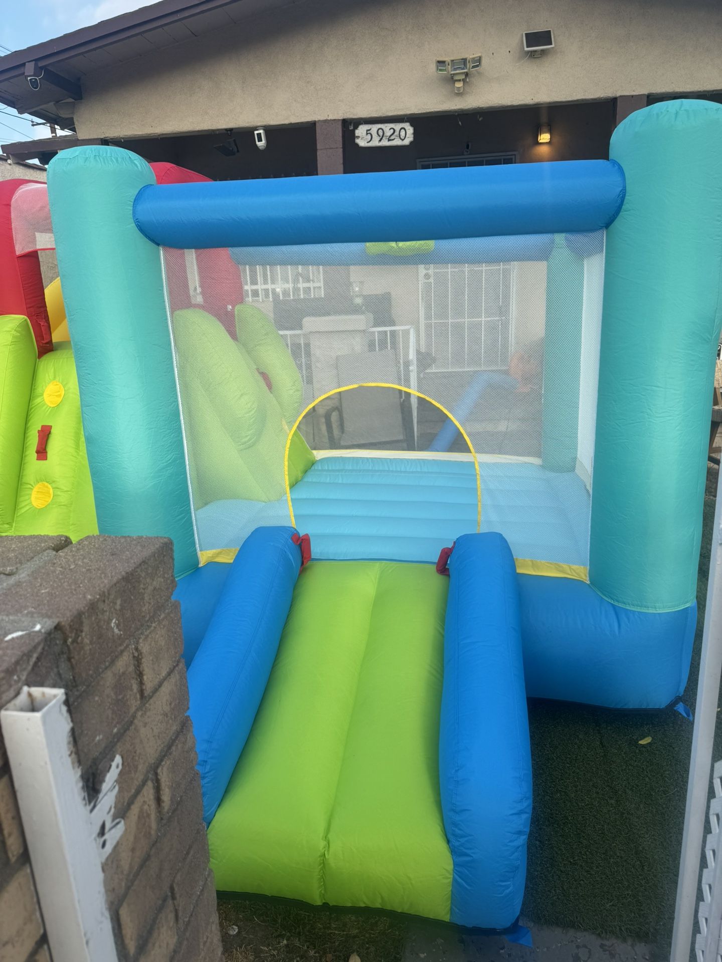 Mega Bouncer Inflable Kids