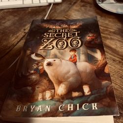 2010 The Secret Zoo Chapter Book 