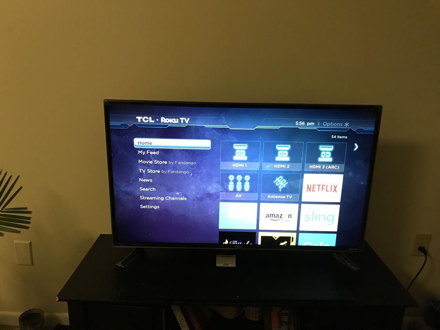 40 inch Roku Smart TV
