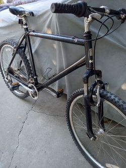 DIAMONDBACK Mountain bike