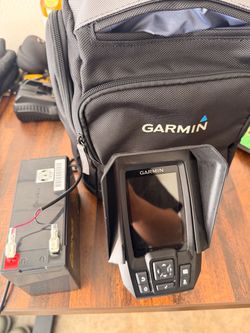 Garmin STRIKER 4 Portable Fish Finder Bundle – Used Only Twice – Like New
