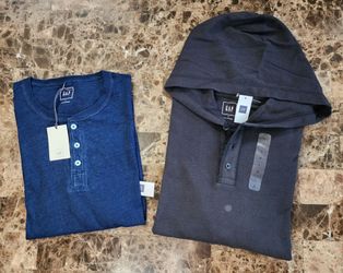 Young Men's Longsleeve Shirts size large (READ POST BEFORE CONTACTING)