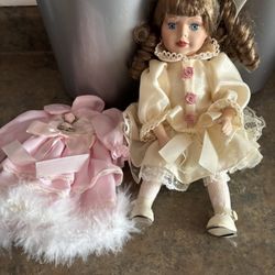 Baby doll with extra dress 