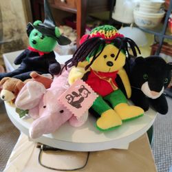 FIVE COLLECTIBLE BEANIES