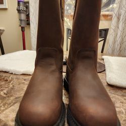 Brand New CAT men's Pull-on Revolver Steel Toe Work Boot Size 8 1/2.