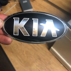 Kia Emblem