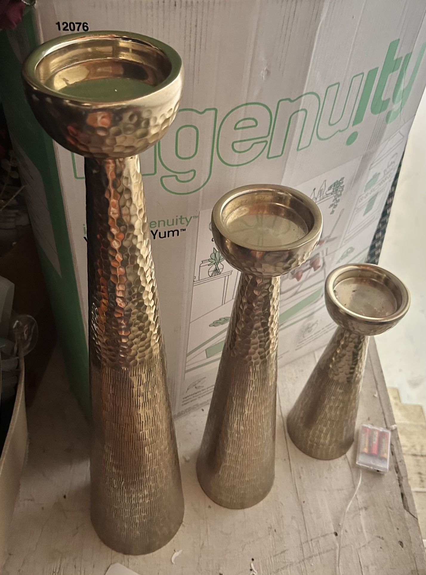 Assorted gold and white home decor