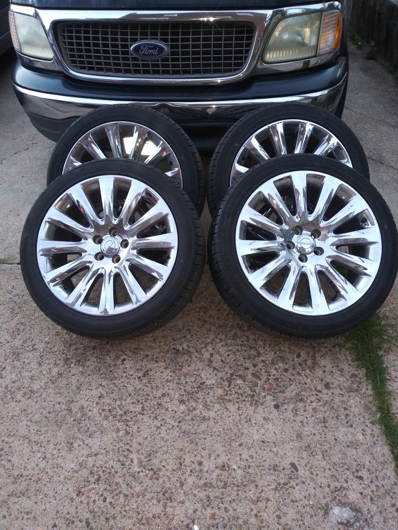 20 inch chrome Chrysler 300, Charger and/or Challenger rims