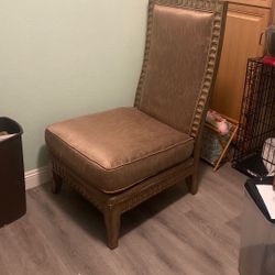 Made In Italy Beautiful Gold Chair 