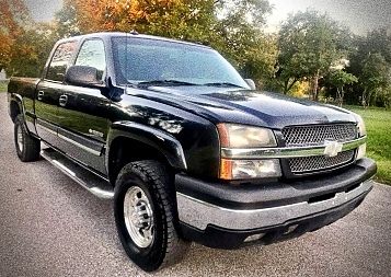 ֆ14OO O4-CHEVY SILVERADO 4WD