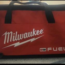 Large Fuel Milwaukee 22" Canvas Tool Bag