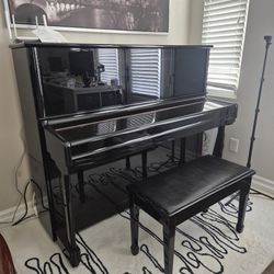 Yamaha Pearl river Black piano 