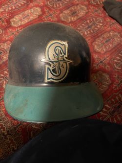 MLB  Seattle Mariners  vintage 80’s 90’s batting helmet