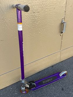 Razor Kick Scooter Purple
