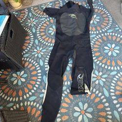 Men’s Ripcurl wetsuit