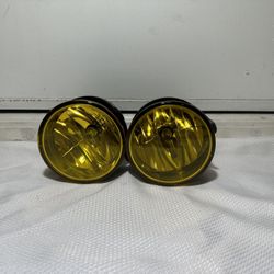 Ford Expedition Amber fog light year 2007 to 2007