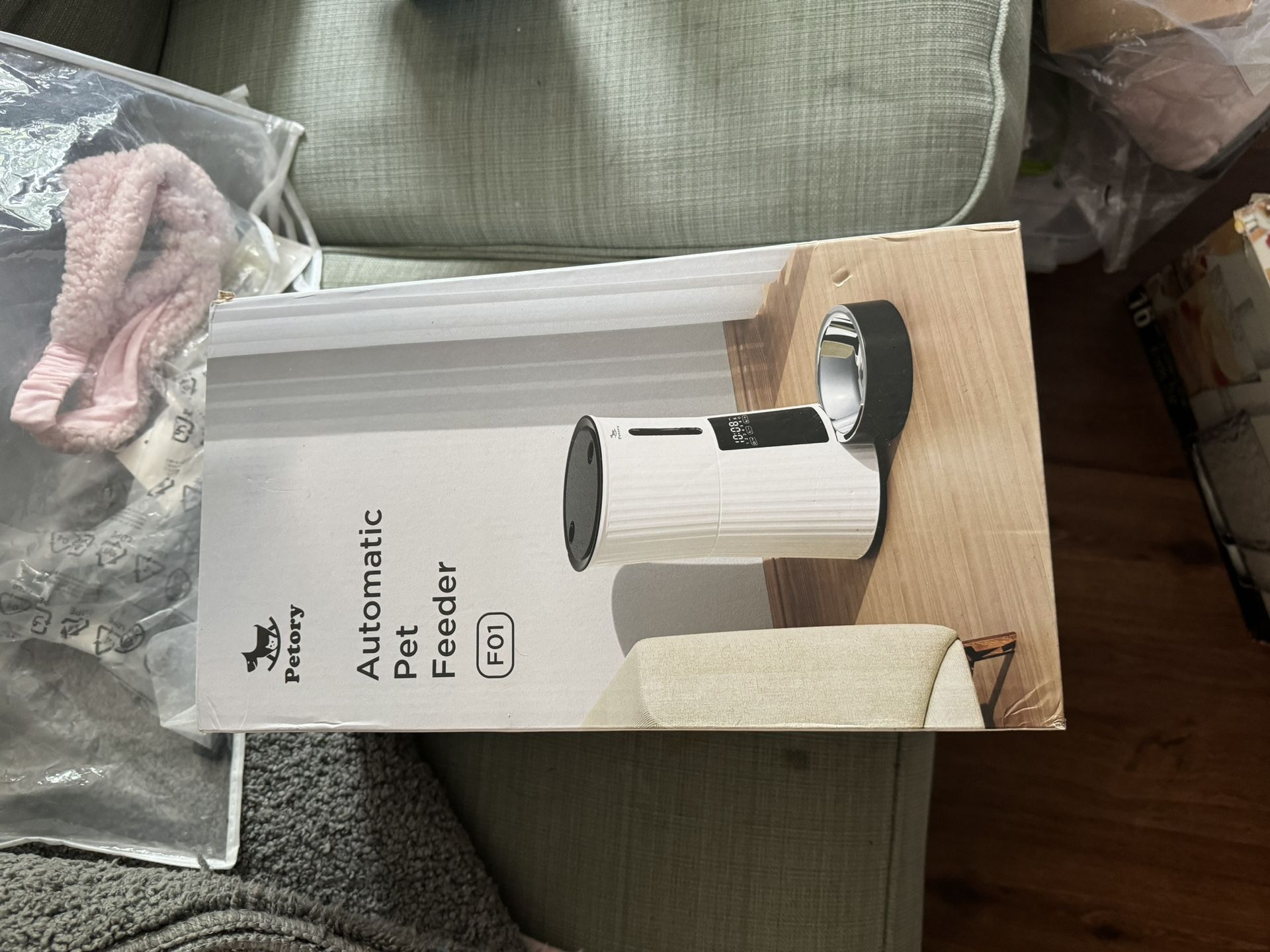Automatic Pet Feeder