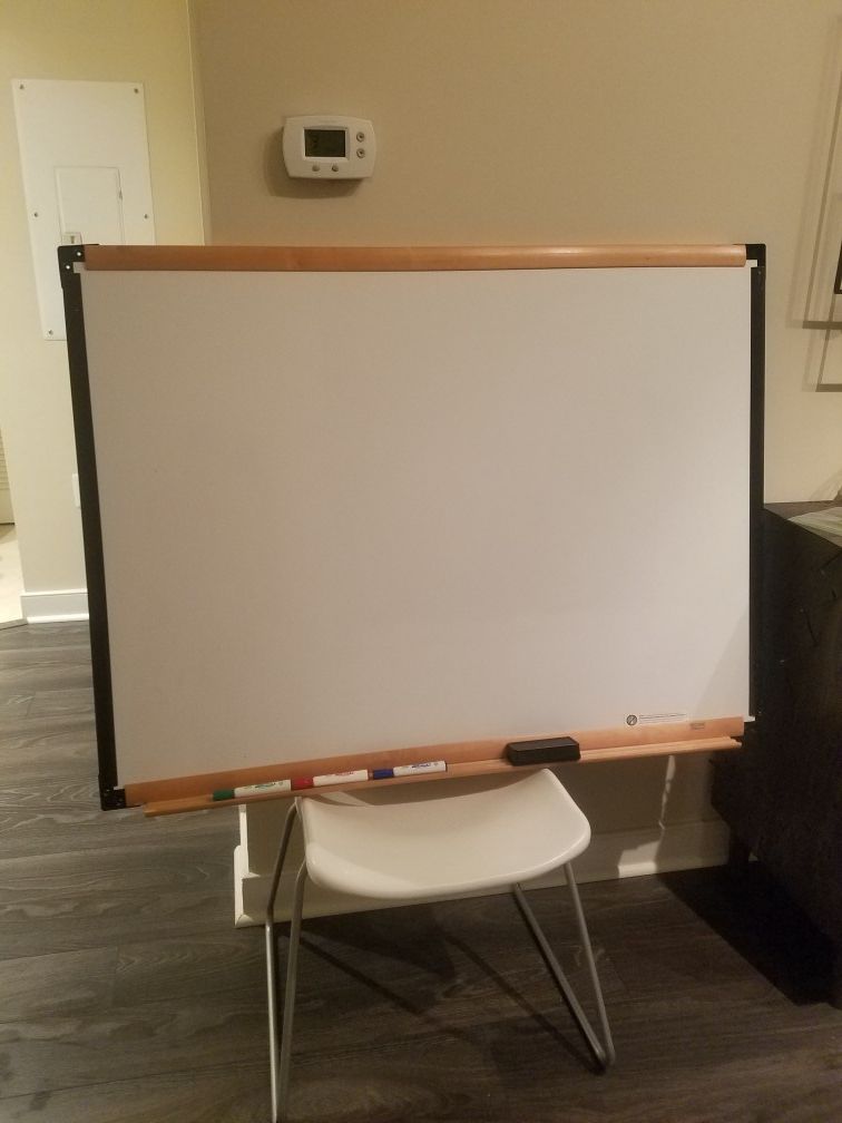 Boone GlassCoat Dry eraser board 48" x 36".