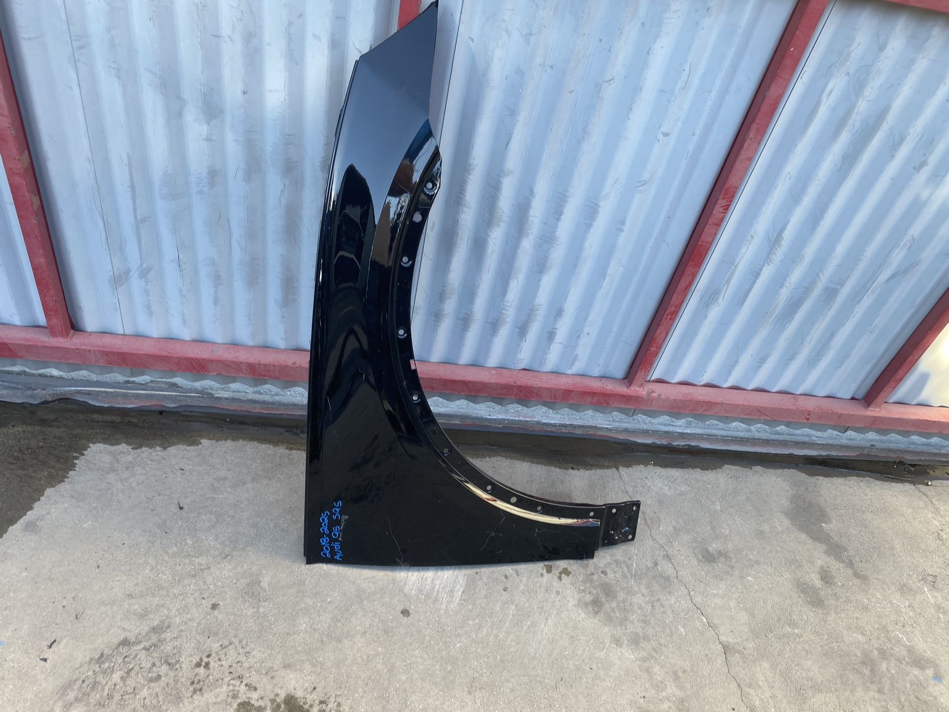 2018-2025 Audi Q5 SQ5 Right Fender 