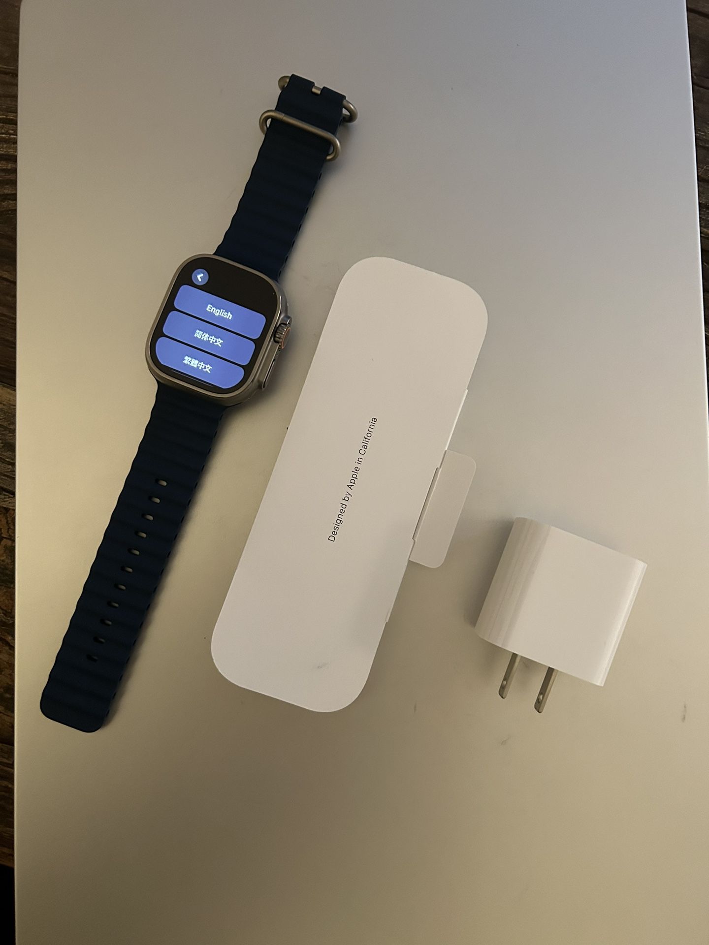 Apple Watch Ultra 49mm LTE GPS