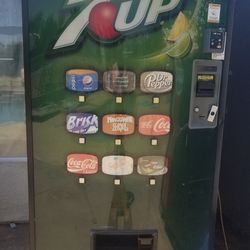 Vendo Soda Vending Machine & Credit Card Reader 