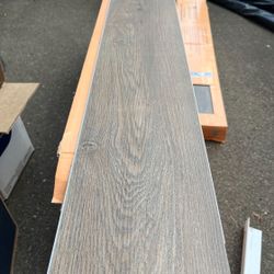 Luxury Vinyl Plank 