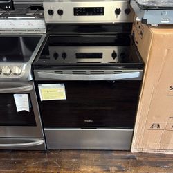 Brand New Whirlpool Electric Stove 