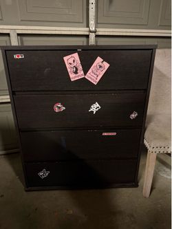 4 Drawer Dresser