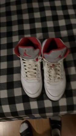 Jordan retro fire 3 size 10 1/2