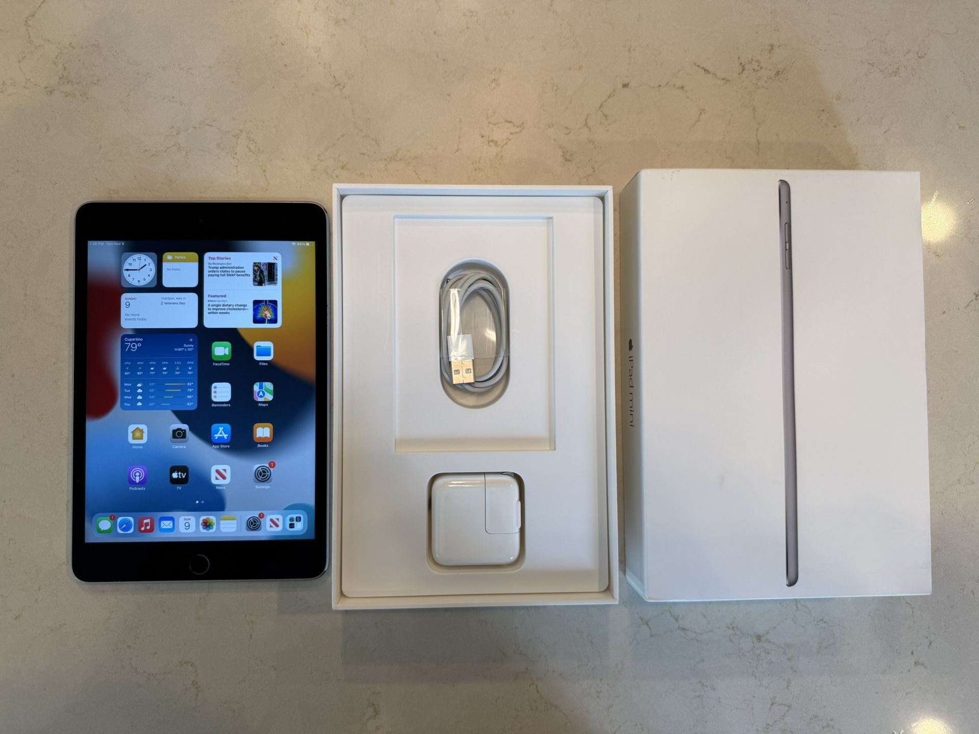 iPad Mini 4 - 64GB Space Grey