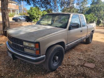 1992 chevy pick up Z71 4x4 manual transmission.